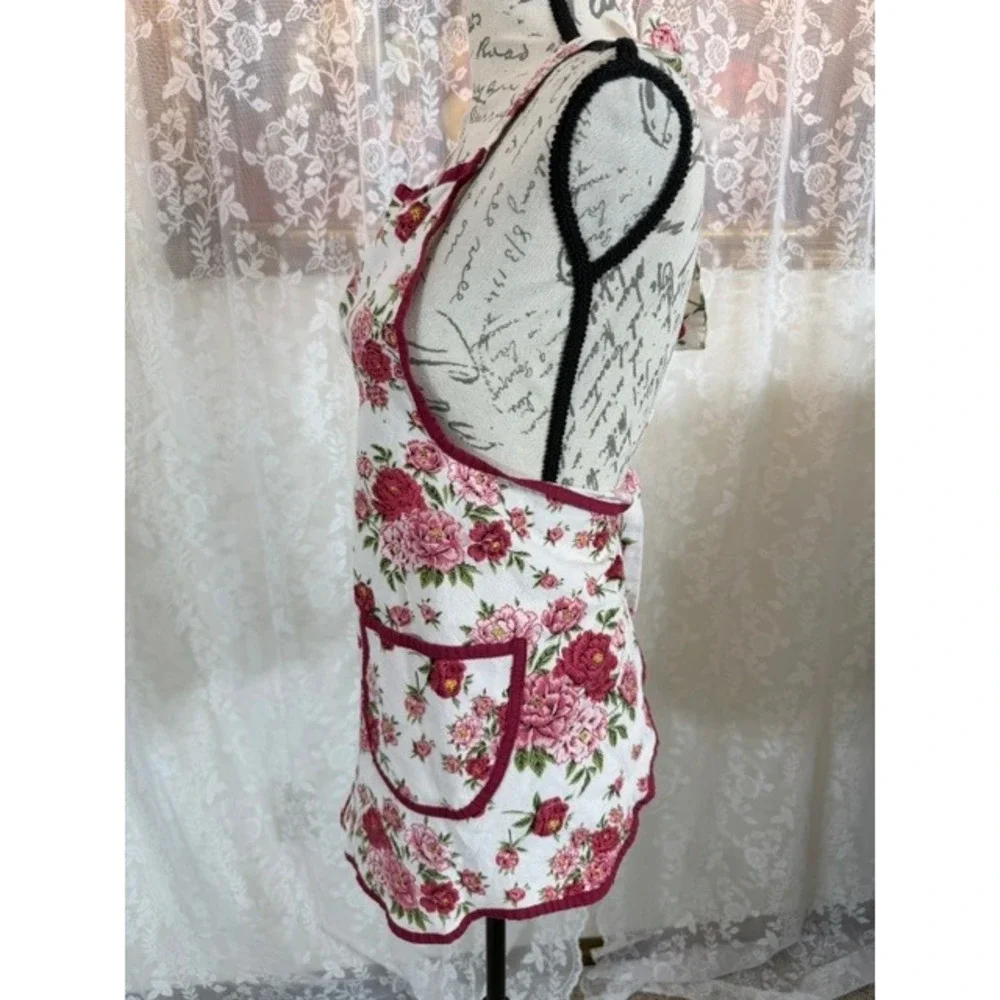N/A charming vintage